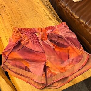 Athleta Printed Mesh Racer Run Shorts Training Running Athletic** XS **